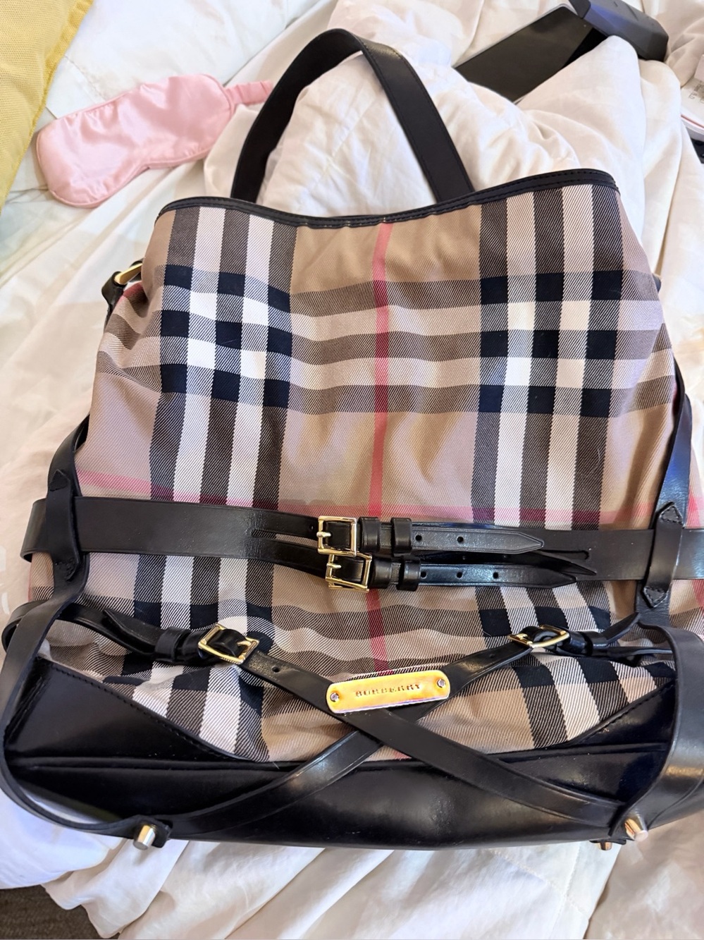 Burberry Bridle Whipstitch House Check Large Gosford Hobo Bag in Black